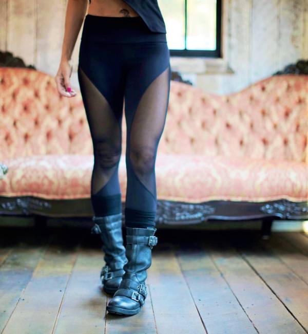 Jaimee Mesh Capri Legging