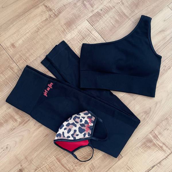 GymGOF One Shoulder Set 6 x GOF Love Mask = $80 (limited)