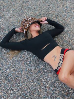 Mila Long Sleeve Crop Top